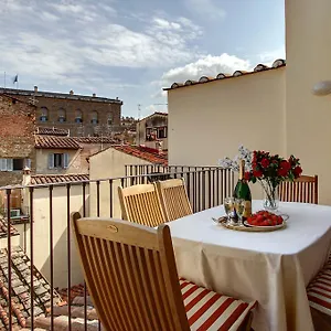 Orlando Palace Флоренция