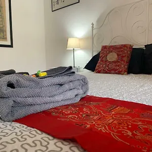 Cadorna Quarto em Acomodações Particulares